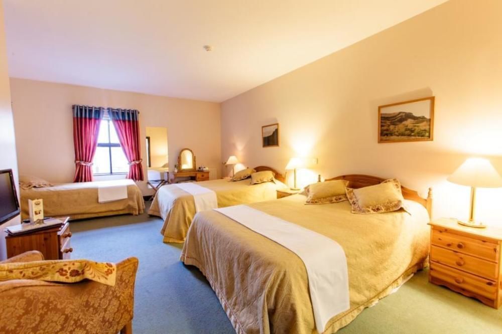 The Yeats County Inn Hotel Tubbercurry Ngoại thất bức ảnh
